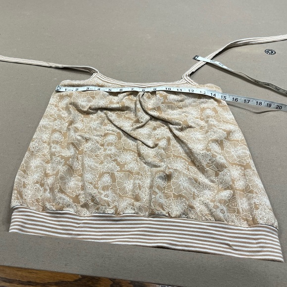 3/$30 Liz Claiborne halter top S - Picture 7 of 10